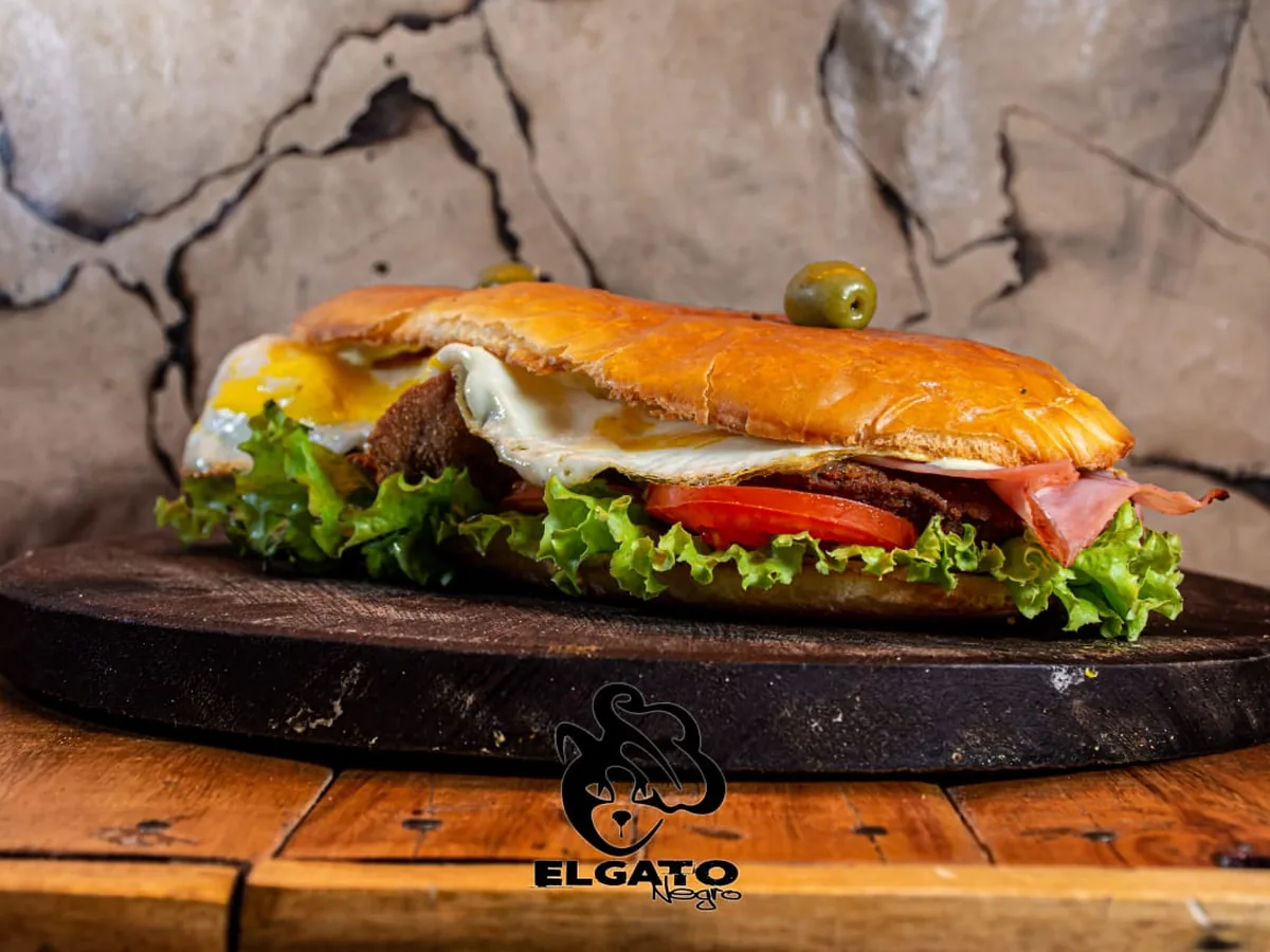 Sándwich de mila completo